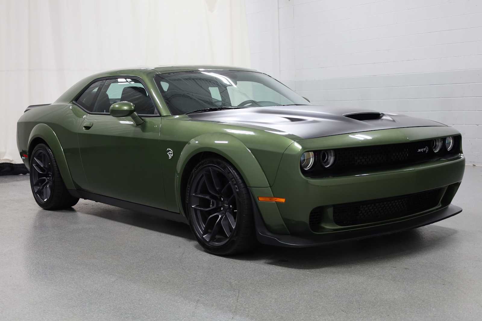 Thumbnail: 2018 Dodge Challenger - 13