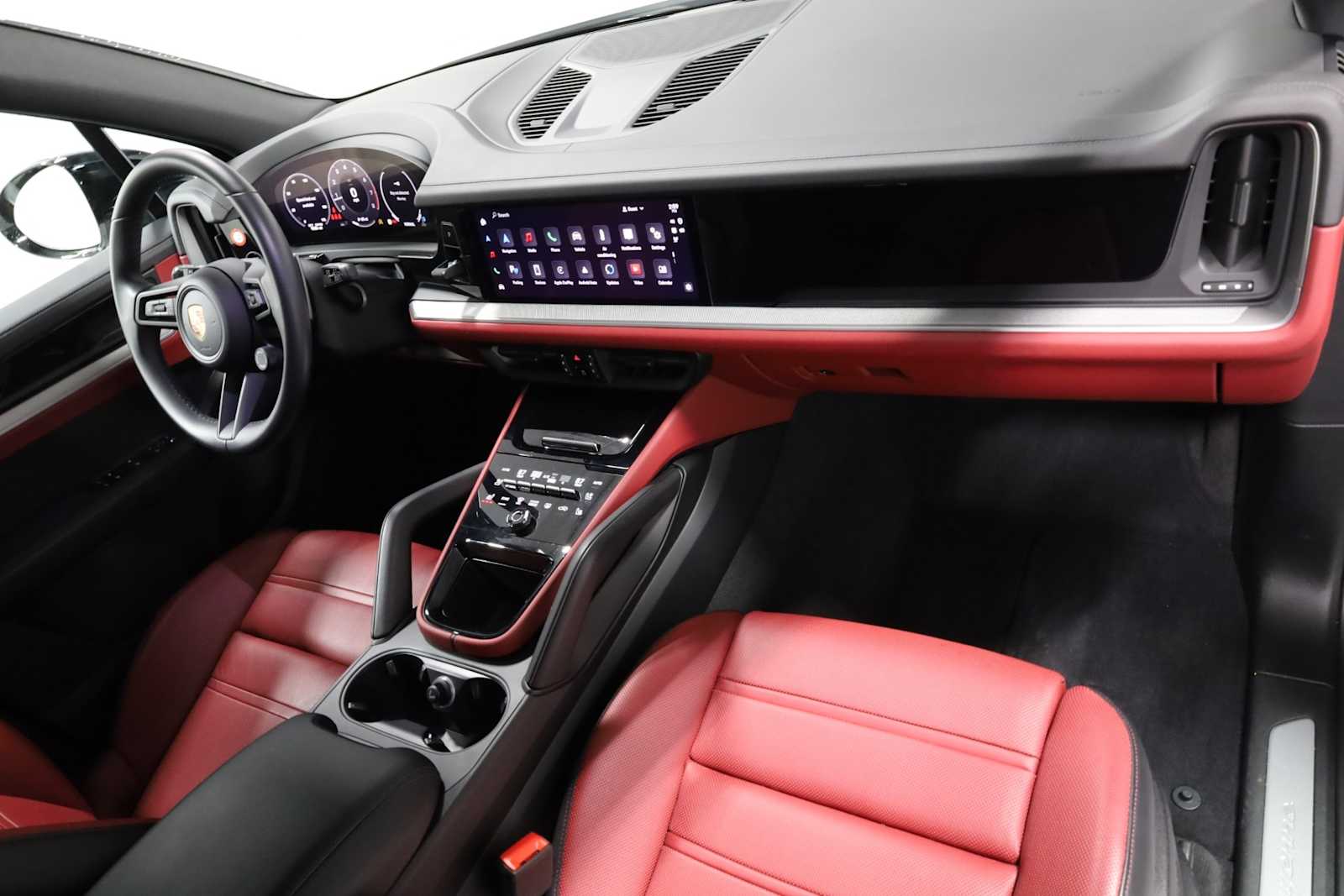 2024 Porsche Cayenne Base 5