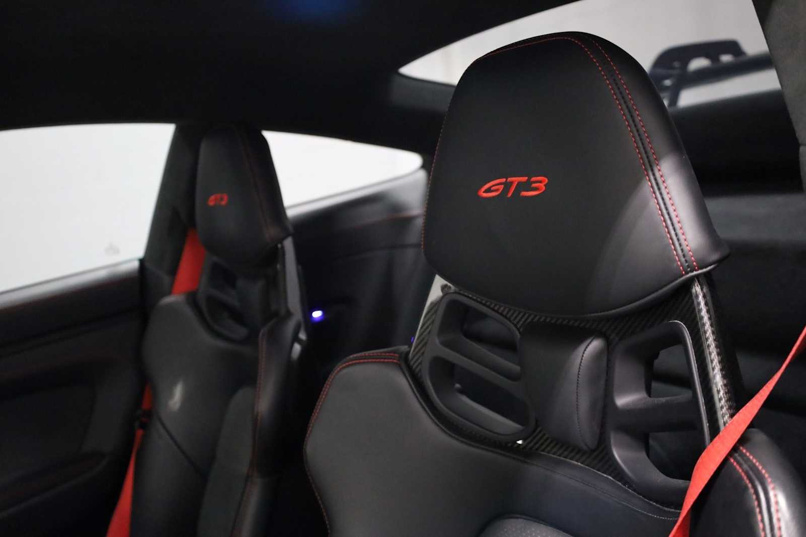 Thumbnail: 2023 Porsche 911 - 19