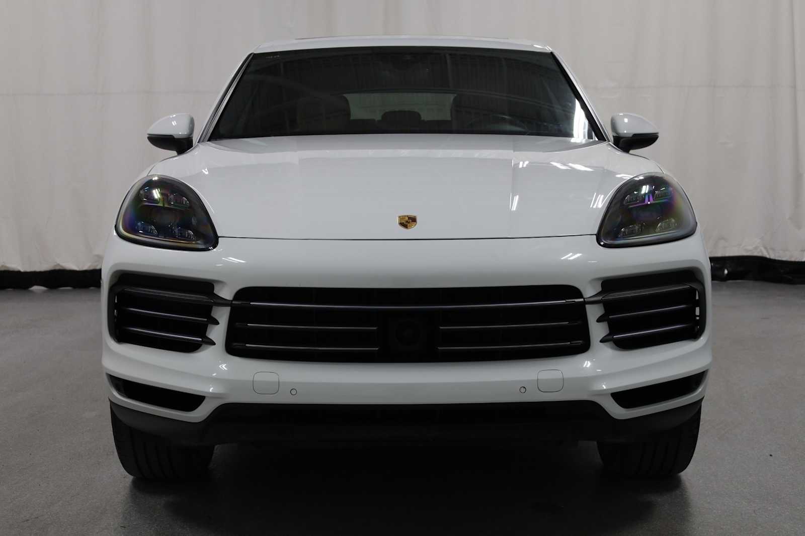 Thumbnail: 2022 Porsche Cayenne - 13