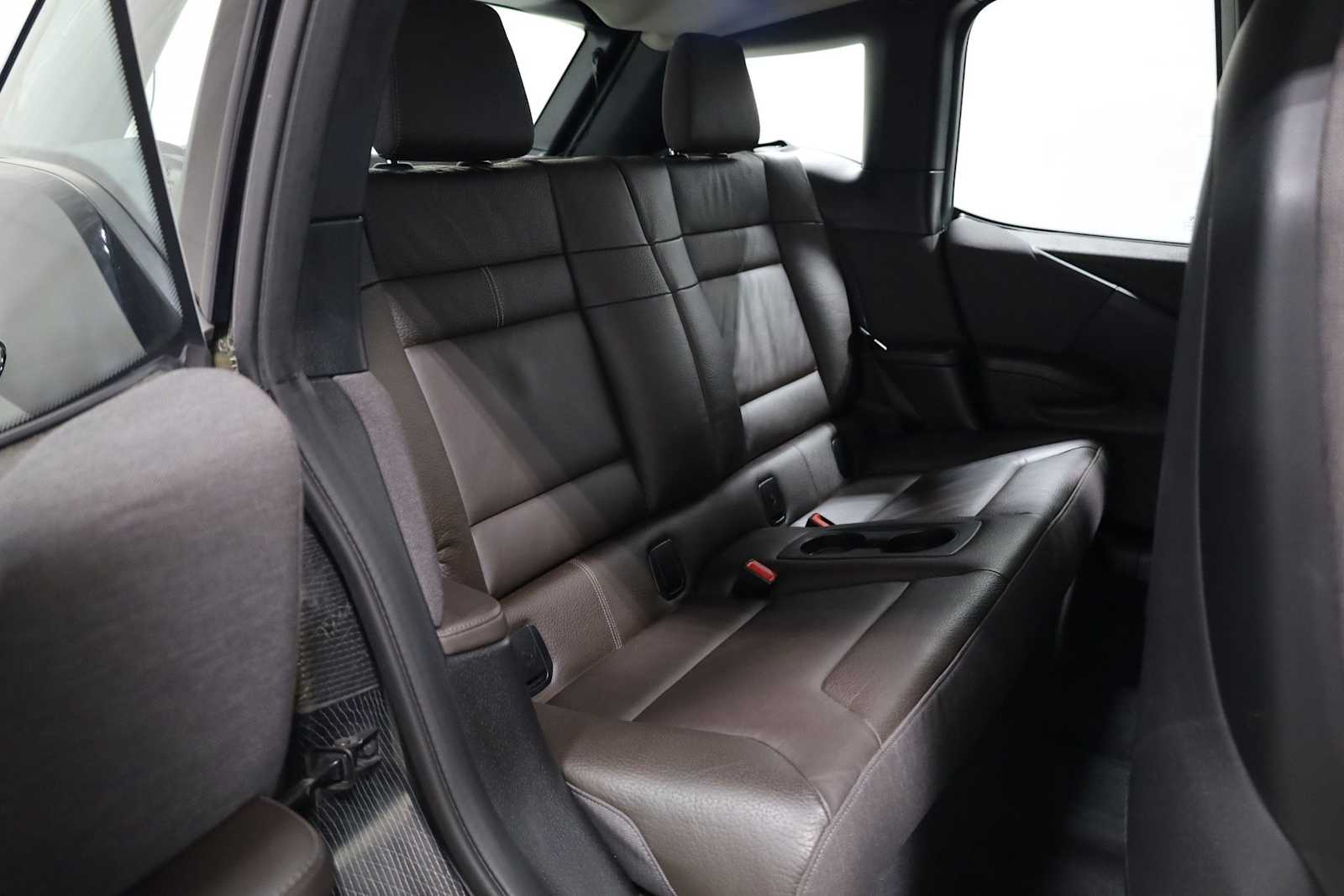 Thumbnail: 2016 BMW i3 - 33