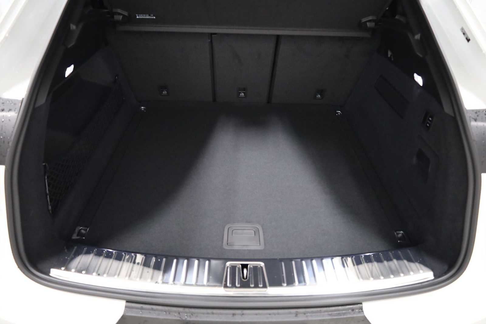 Thumbnail: 2026 Porsche  - 40