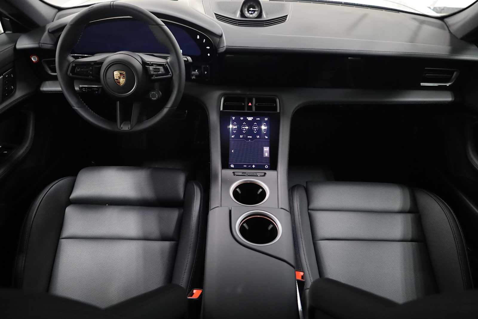 Thumbnail: 2025 Porsche Taycan - 25