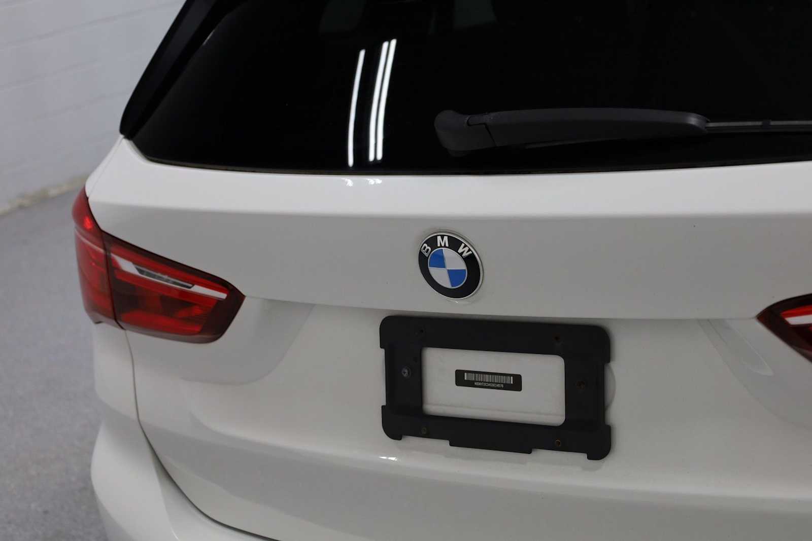 Thumbnail: 2016 BMW X1 - 8