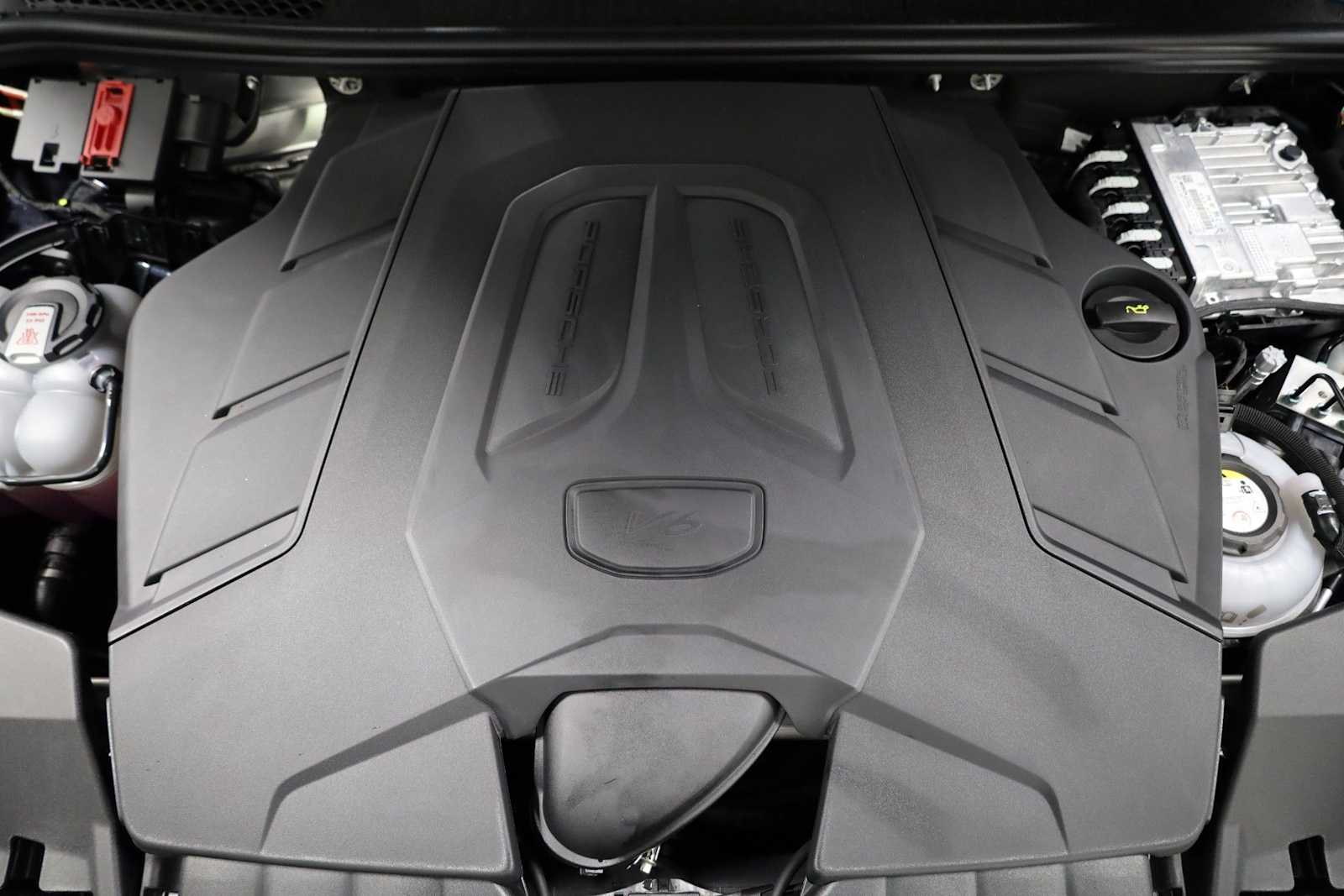 Thumbnail: 2026 Porsche Cayenne - 41