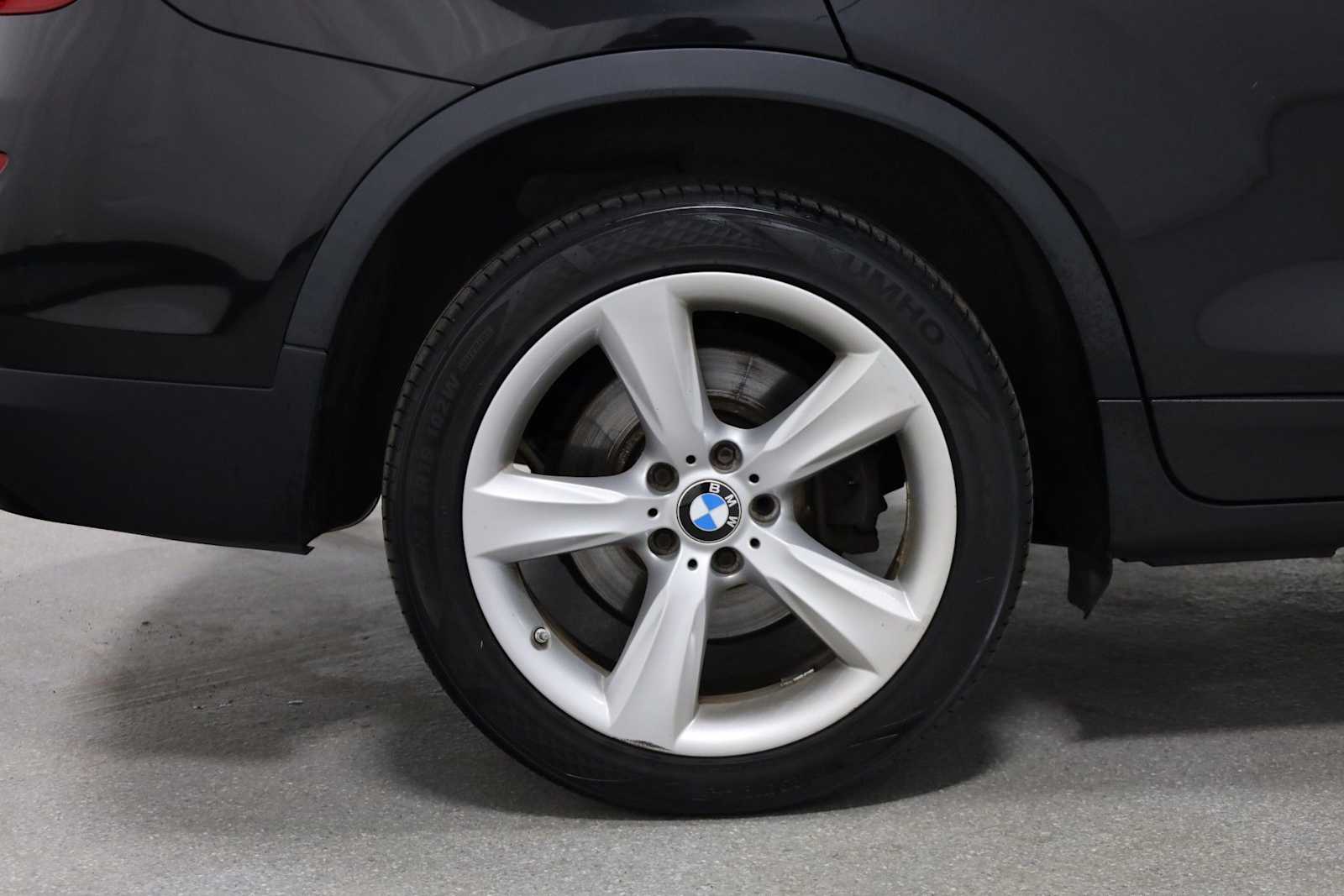 Thumbnail: 2017 BMW X3 - 35