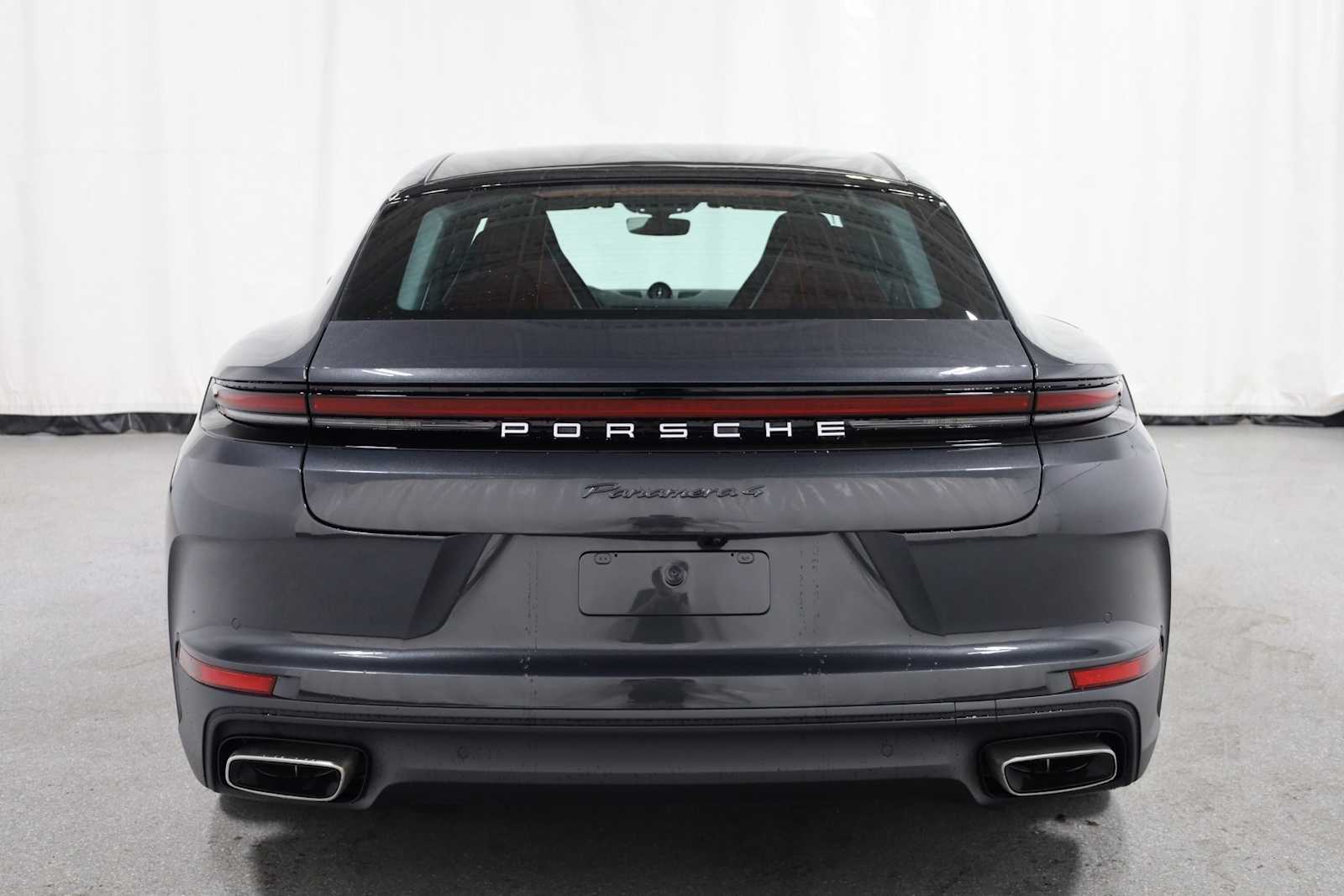Thumbnail: 2025 Porsche Panamera - 7