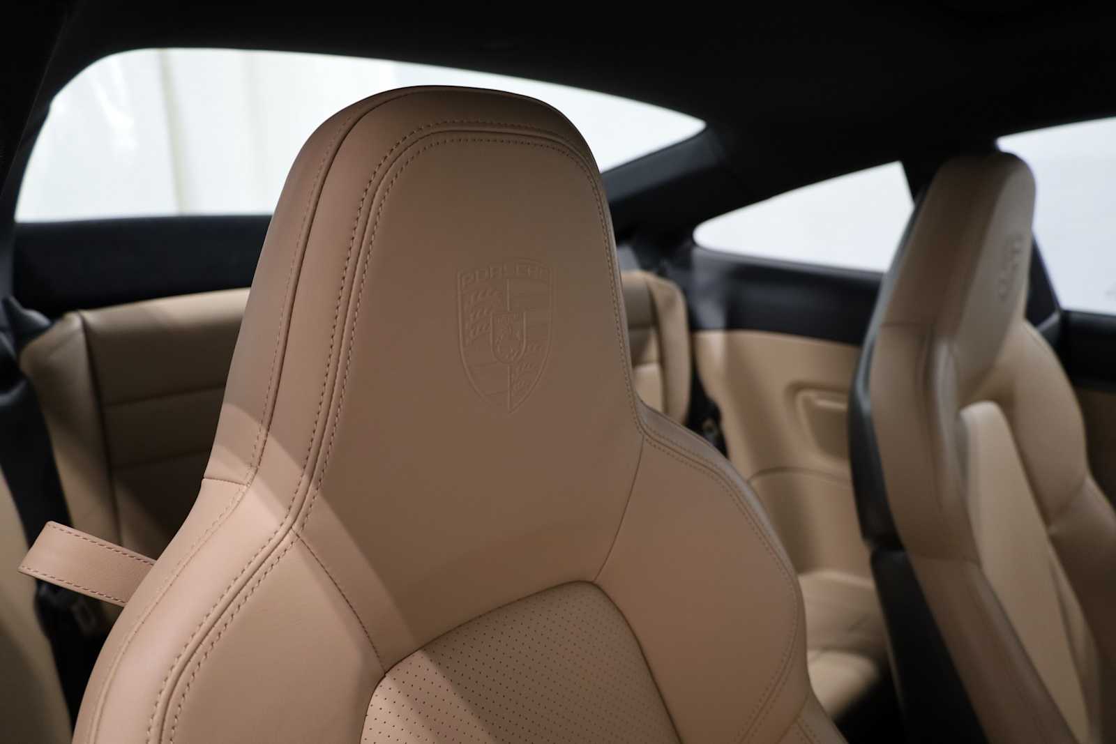 Thumbnail: 2024 Porsche 911 - 21