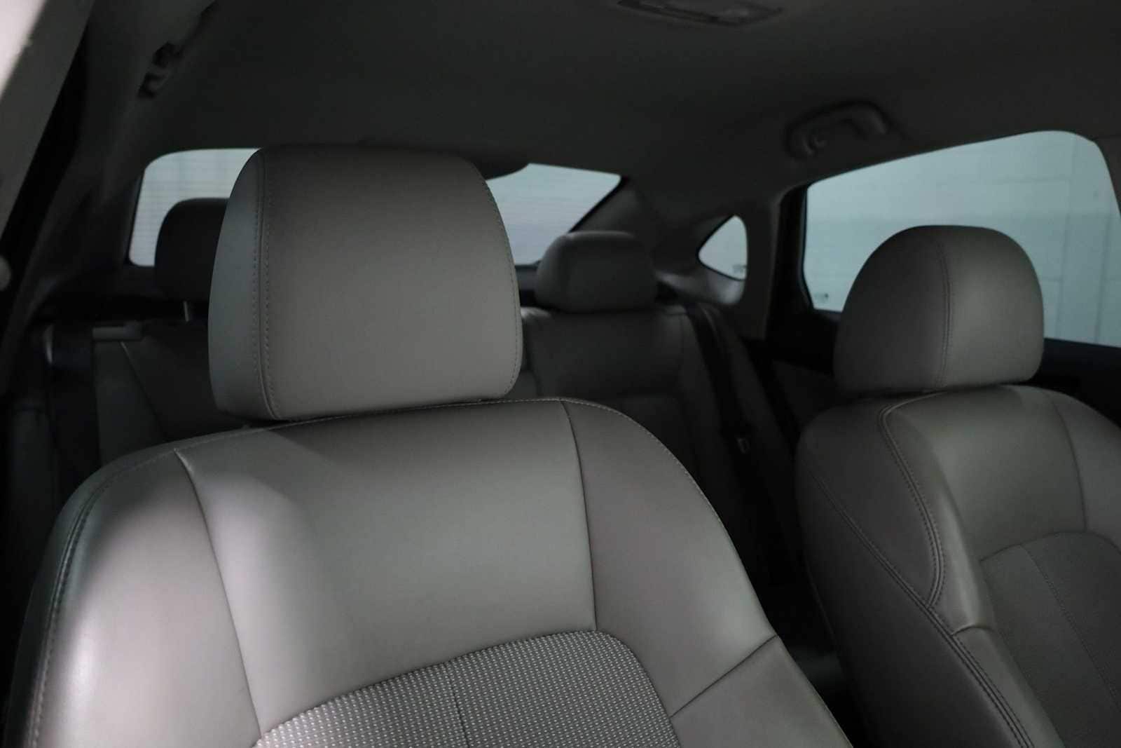 Thumbnail: 2013 Buick Verano - 19