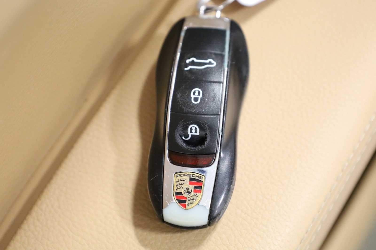 Thumbnail: 2014 Porsche Cayenne - 41