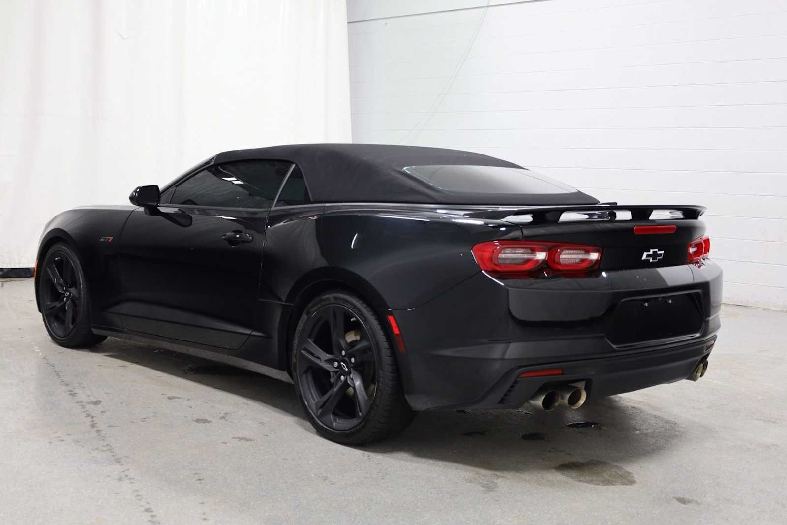 Thumbnail: 2023 Chevrolet Camaro - 3