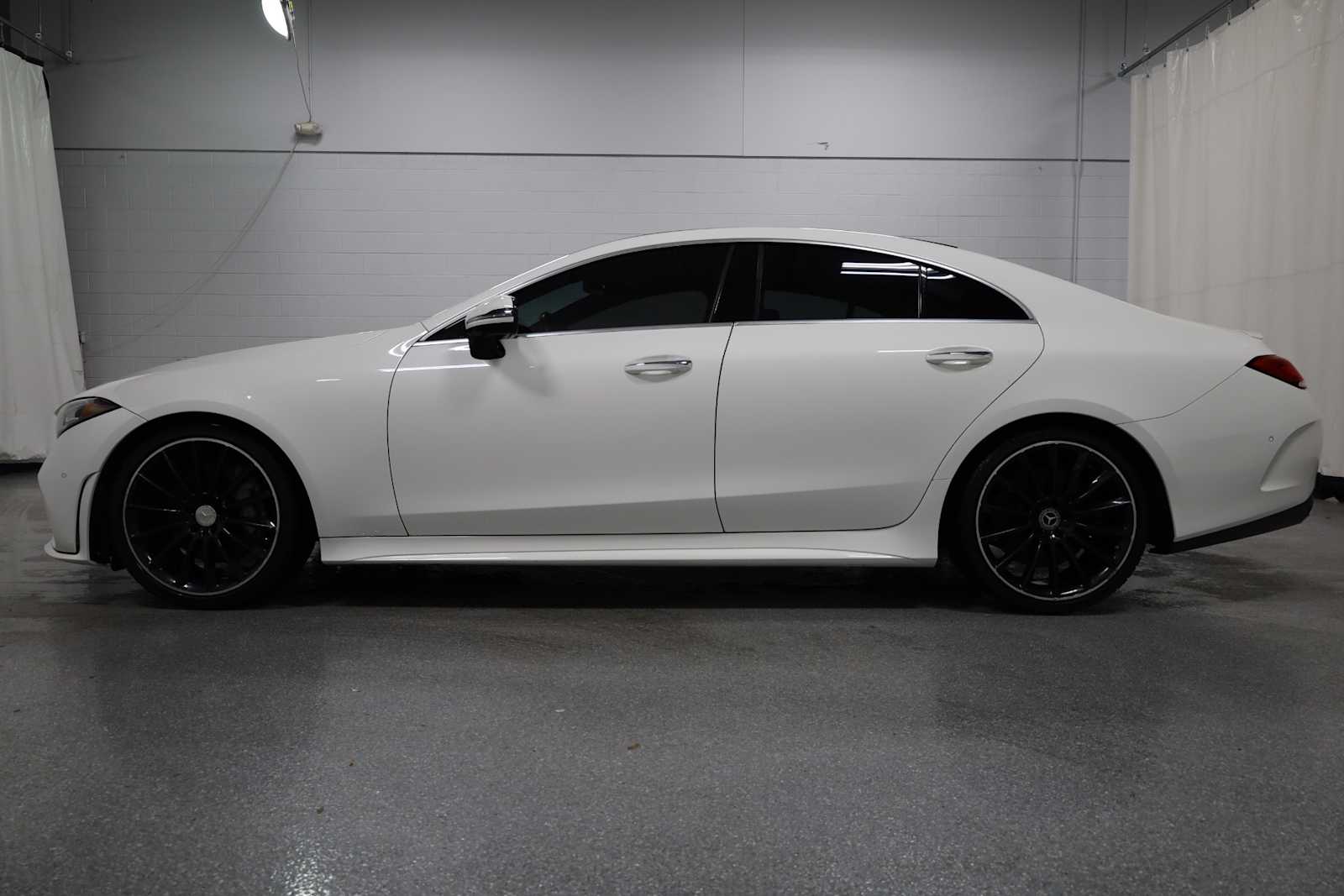 Thumbnail: 2019 Mercedes-Benz CLS - 2