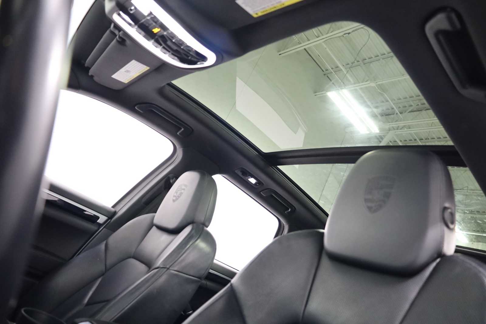 Thumbnail: 2017 Porsche Cayenne - 28