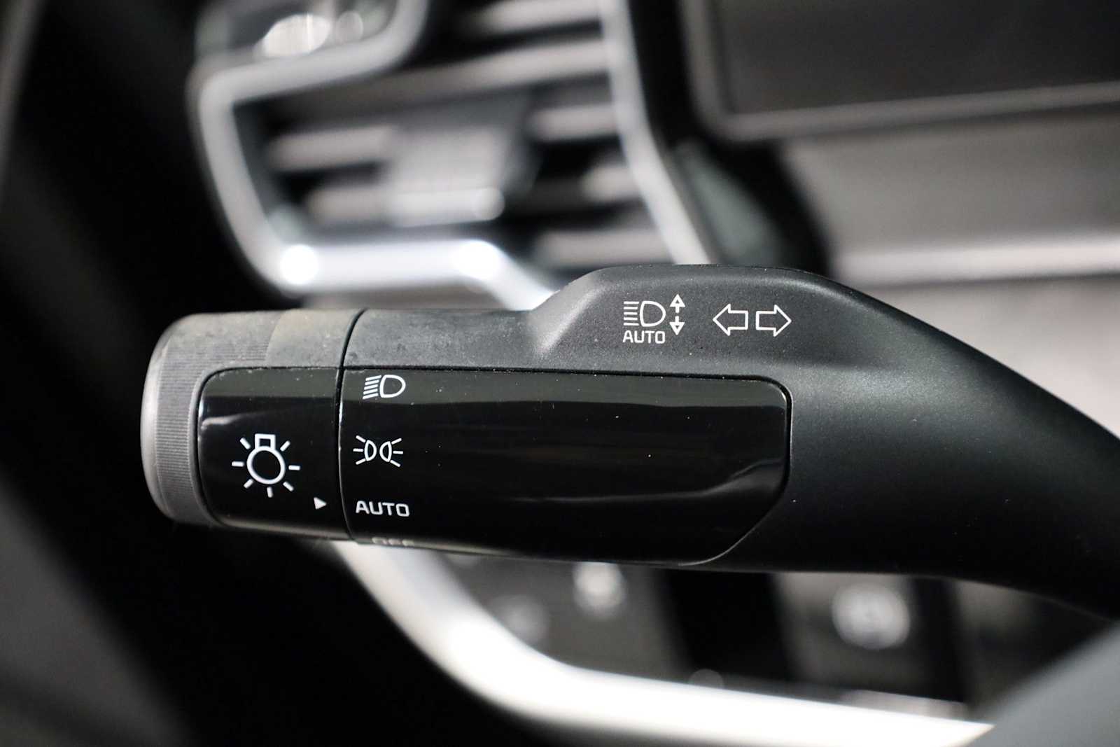 Thumbnail: 2023 Kia Sportage - 28