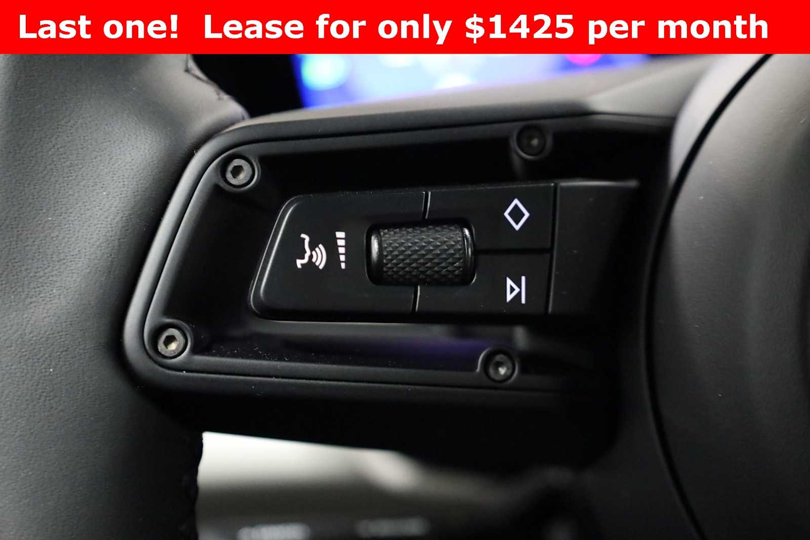 Thumbnail: 2025 Porsche Macan - 26