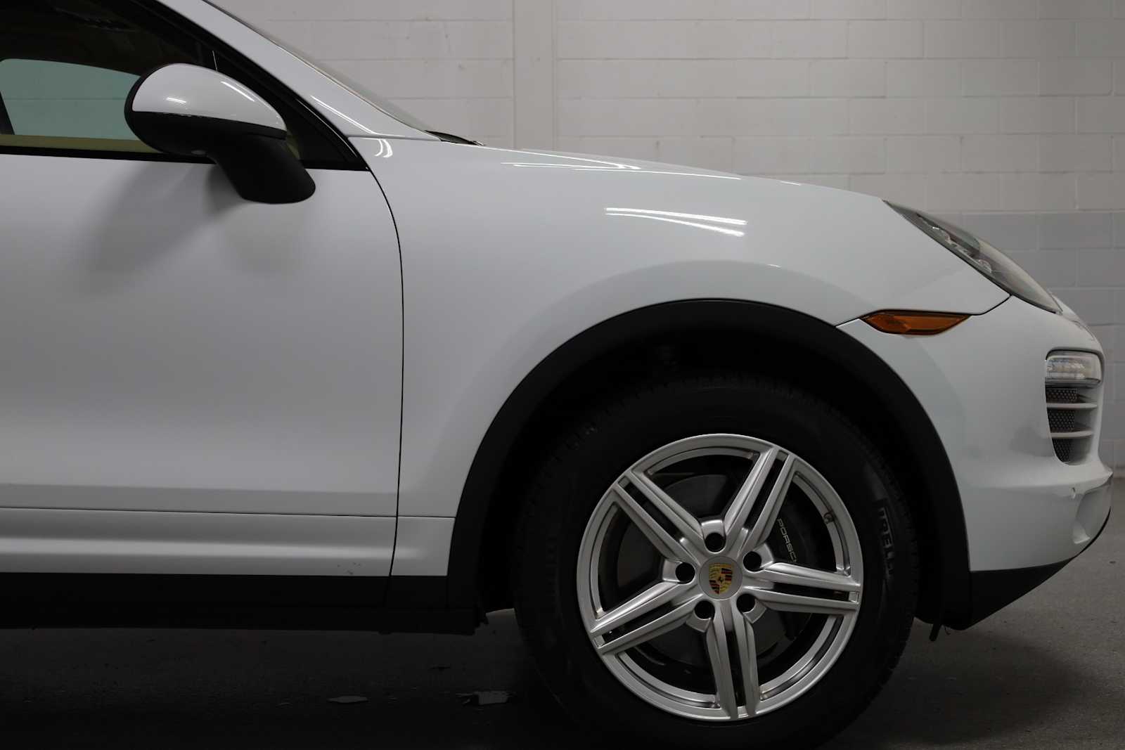 Thumbnail: 2014 Porsche Cayenne - 11