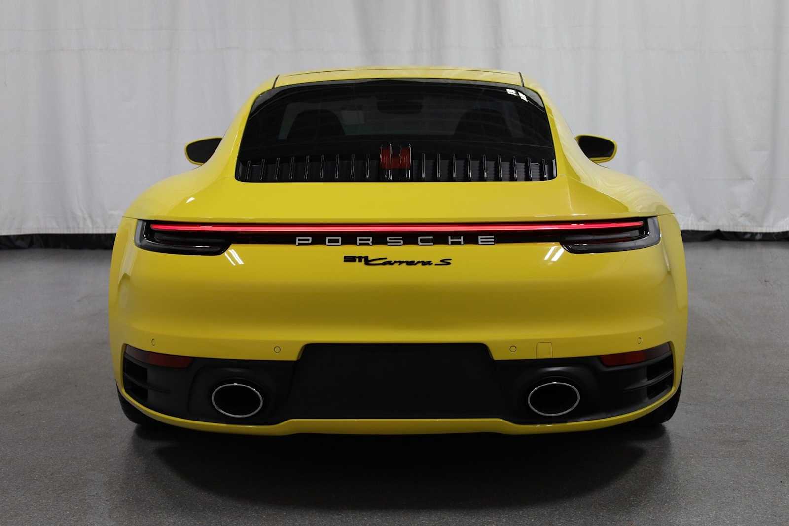 Thumbnail: 2020 Porsche 911 - 7