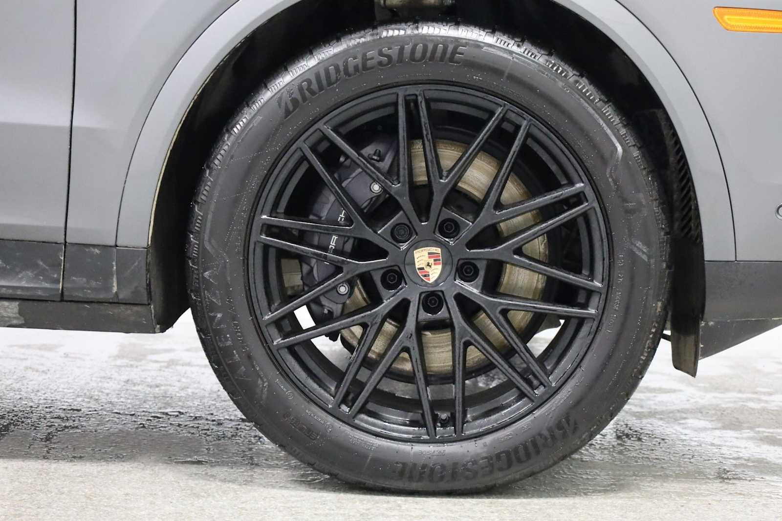 Thumbnail: 2025 Porsche Cayenne - 12