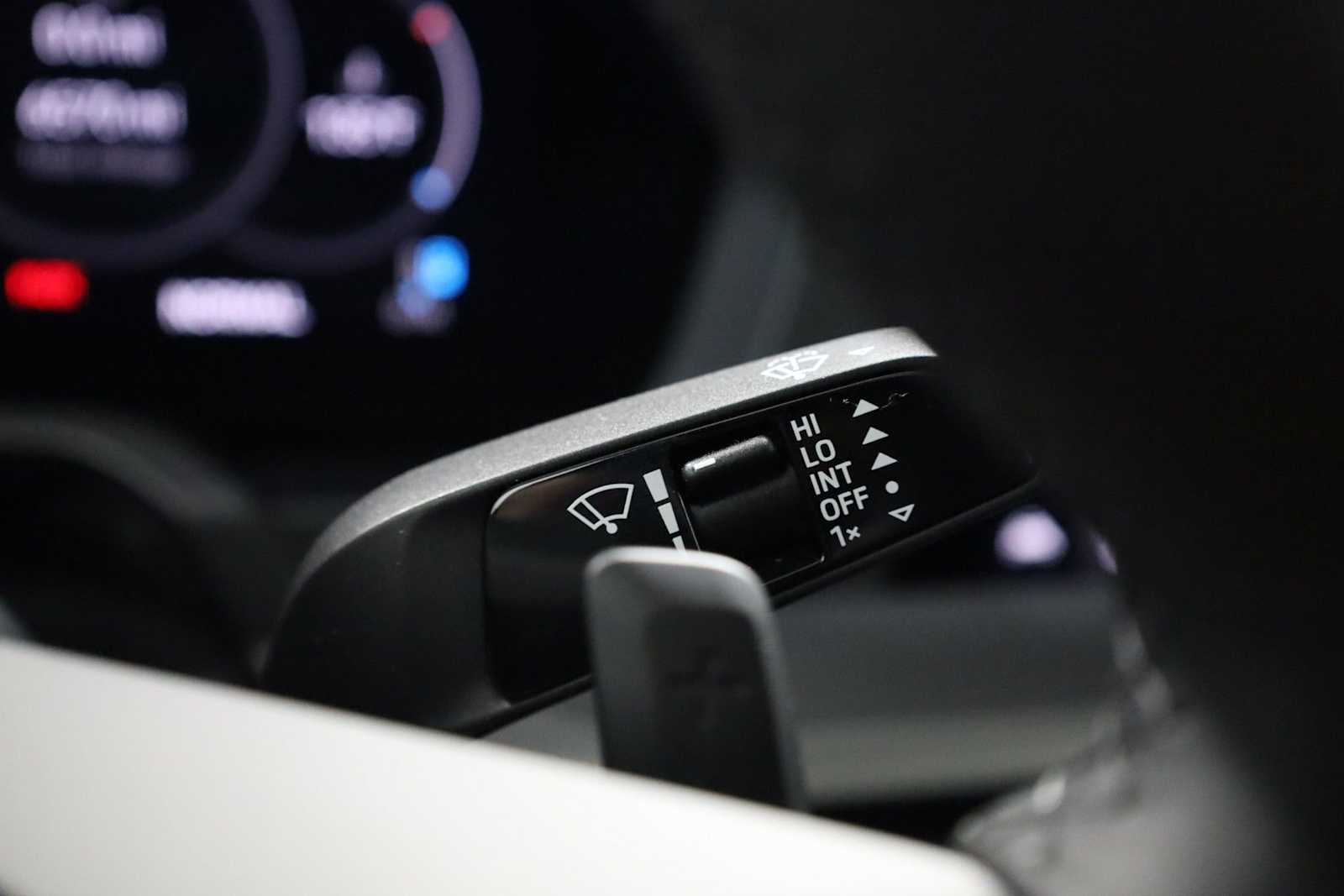 Thumbnail: 2025 Porsche 911 - 28