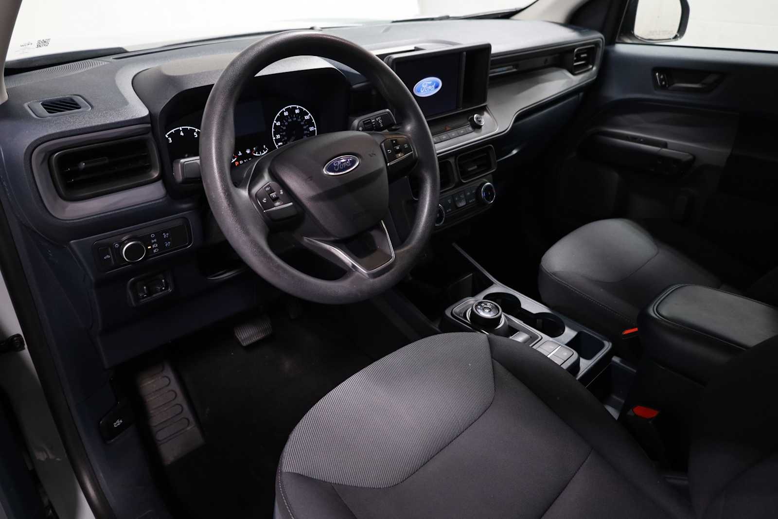 Thumbnail: 2022 Ford Maverick - 4
