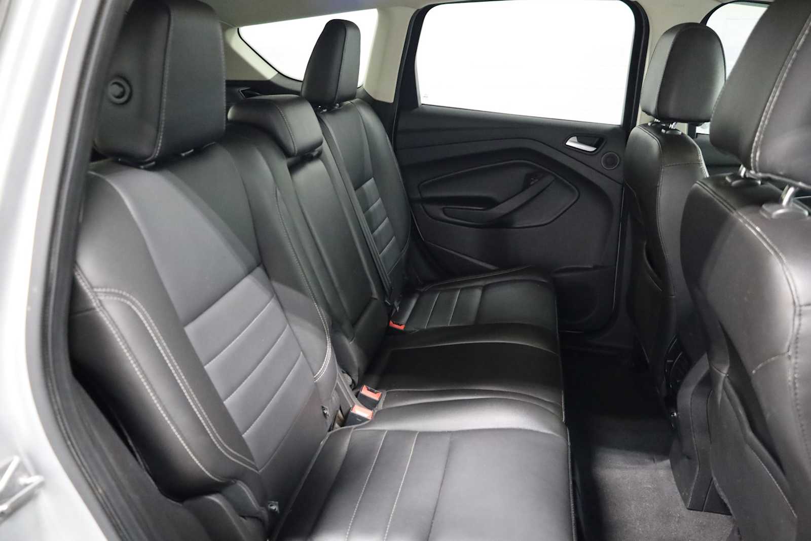 Thumbnail: 2014 Ford Escape - 32
