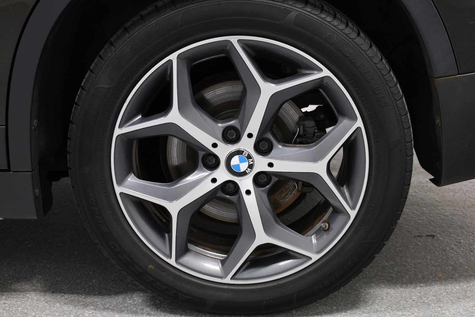 Thumbnail: 2016 BMW X1 - 33