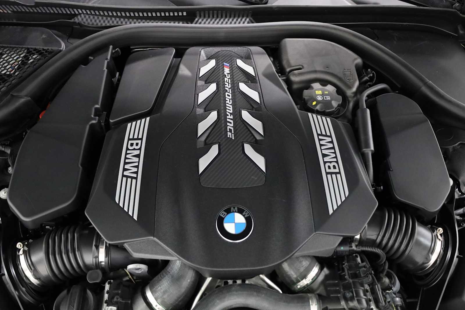 Thumbnail: 2024 BMW 8 Series - 35