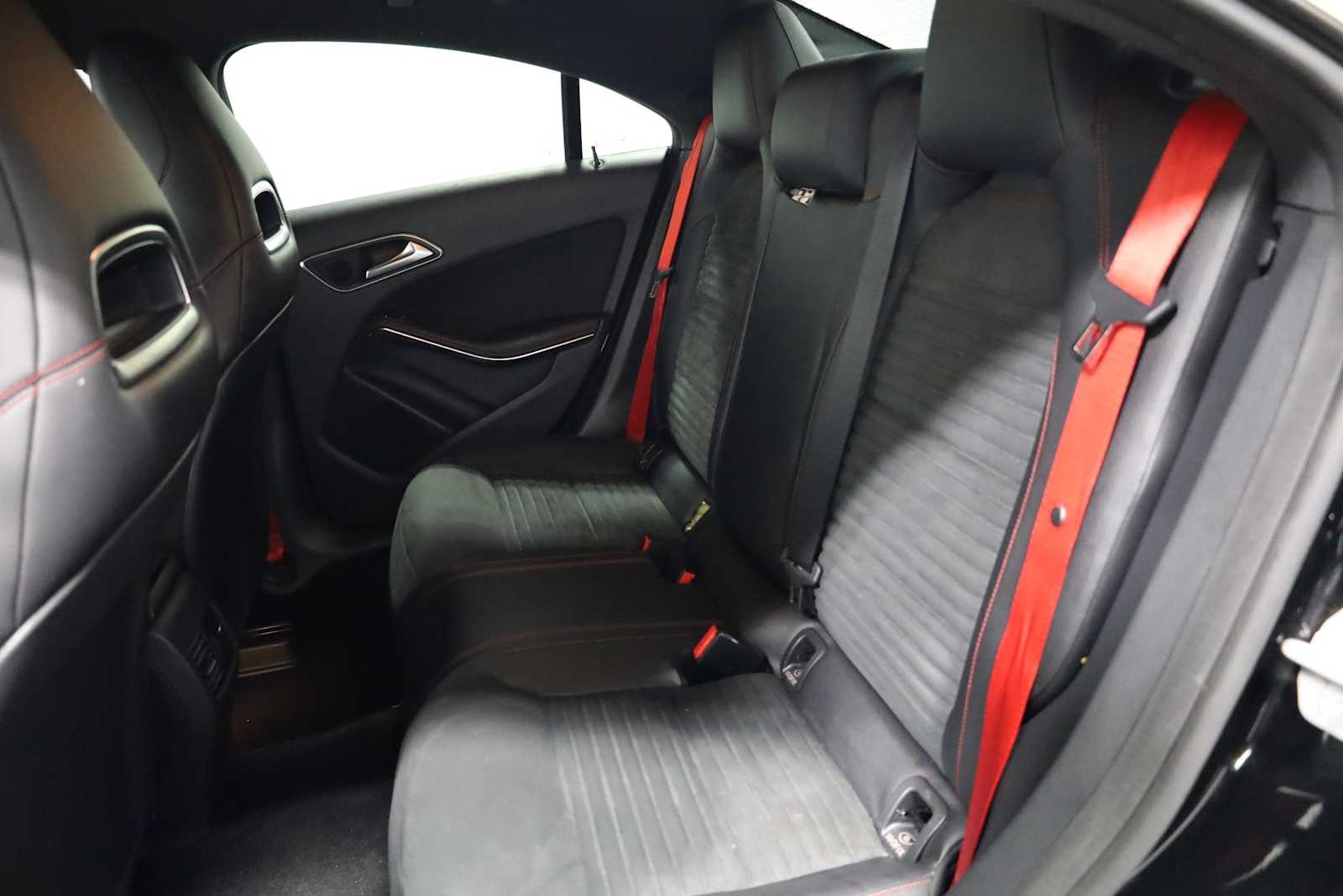 Thumbnail: 2014 Mercedes-Benz CLA - 38