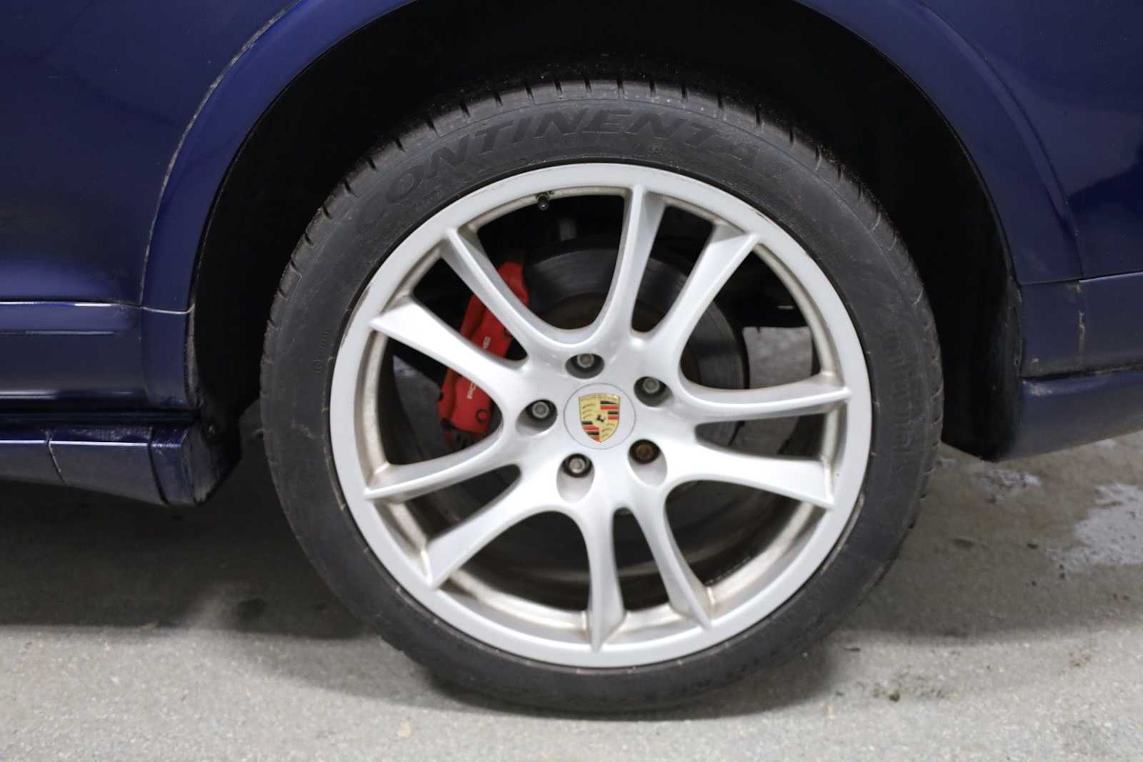 Thumbnail: 2009 Porsche Cayenne - 35