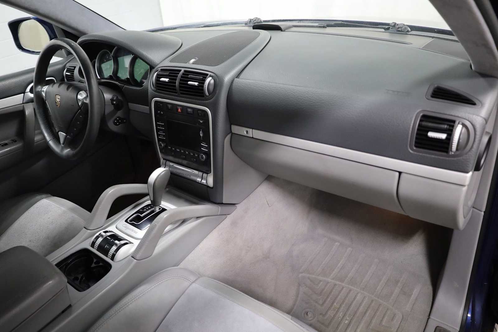 Thumbnail: 2009 Porsche Cayenne - 6