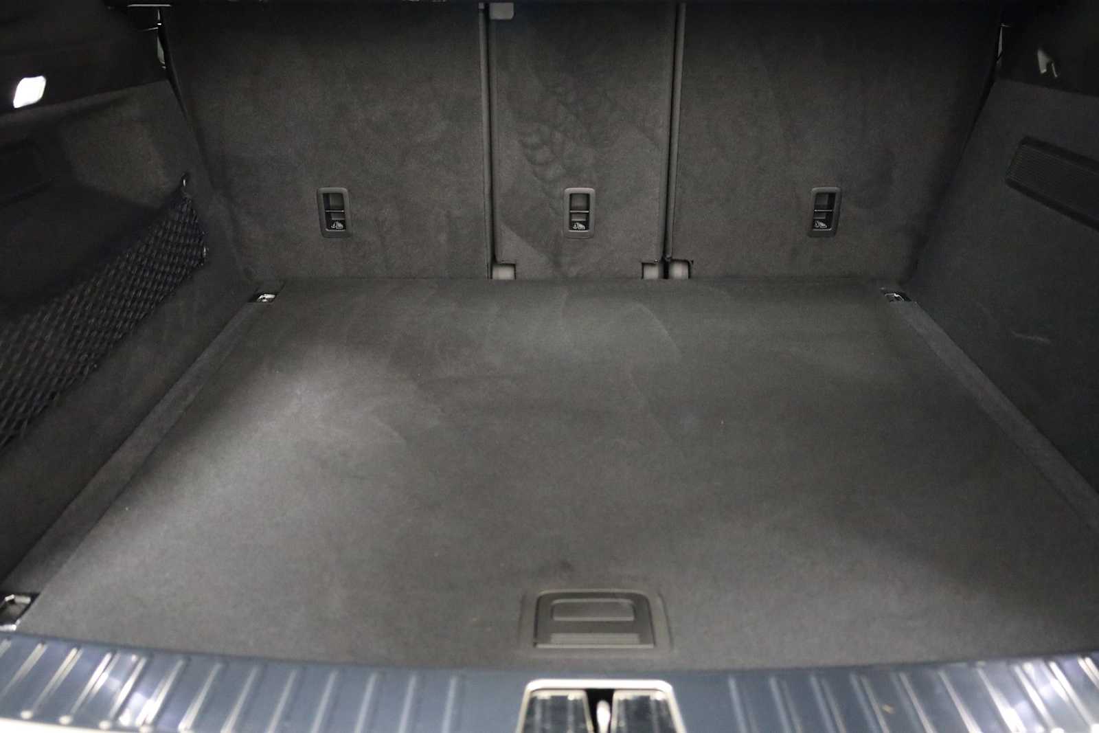 Thumbnail: 2025 Porsche Cayenne - 39