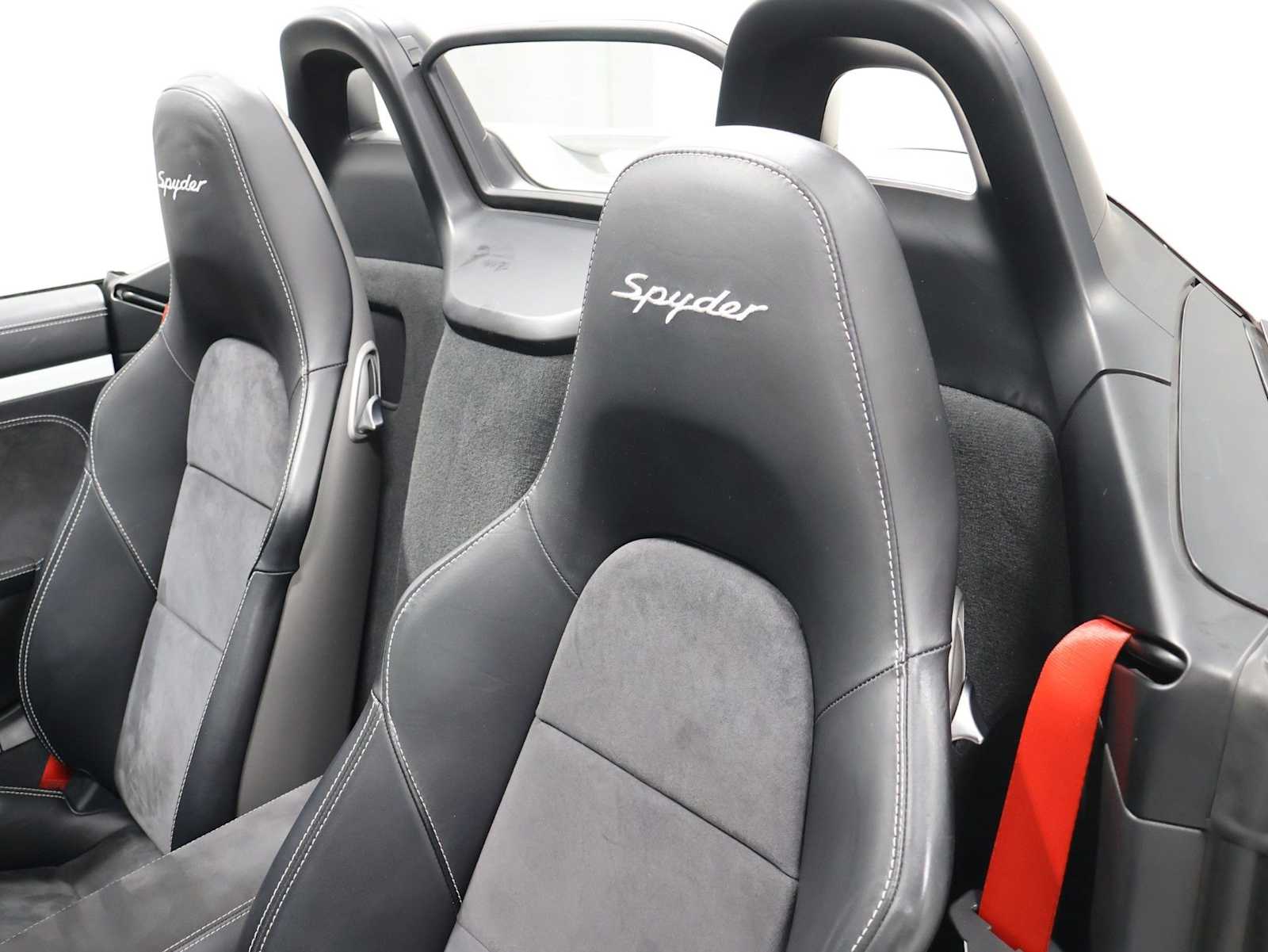 Thumbnail: 2016 Porsche Boxster - 19