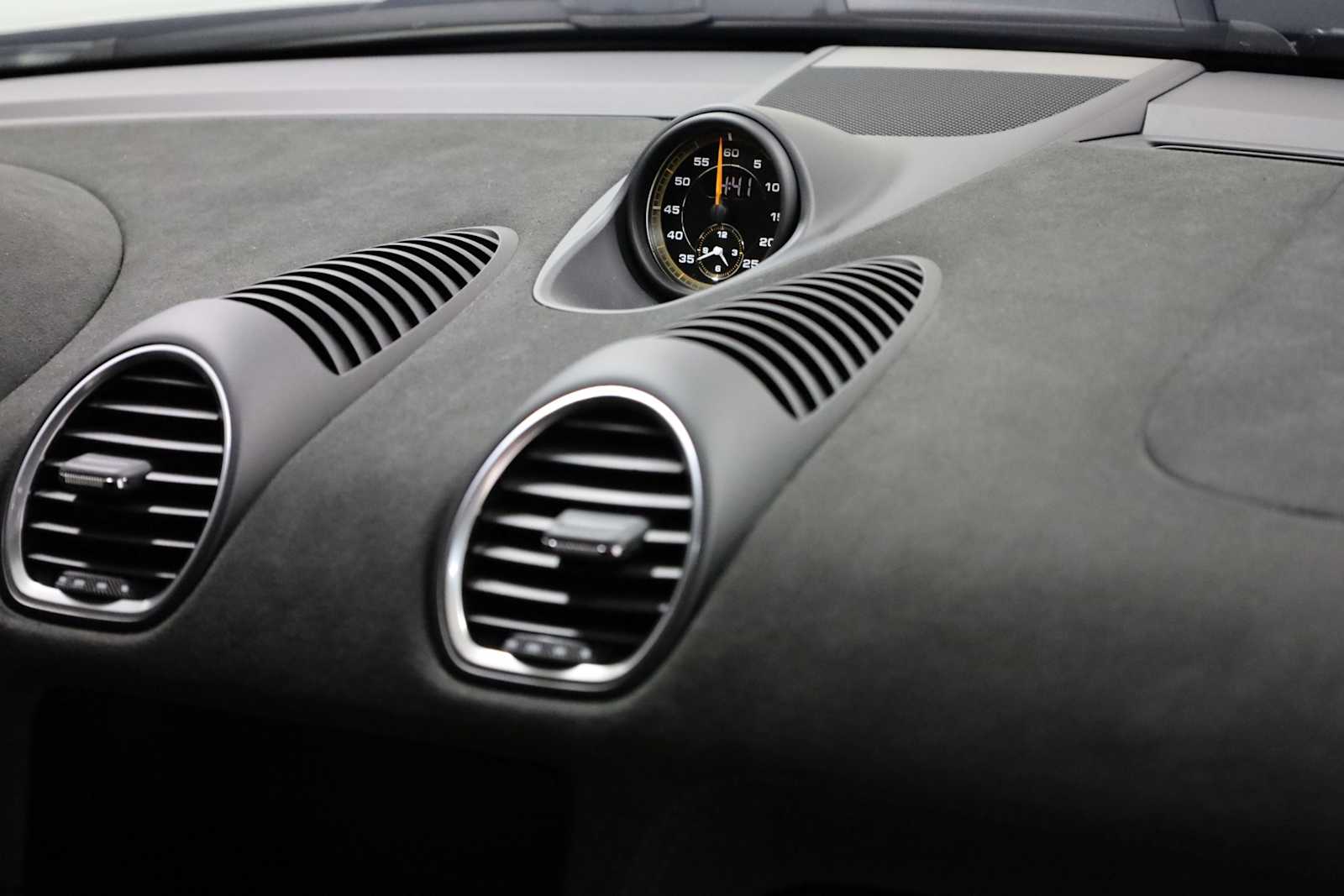 Thumbnail: 2023 Porsche 718 Cayman - 21