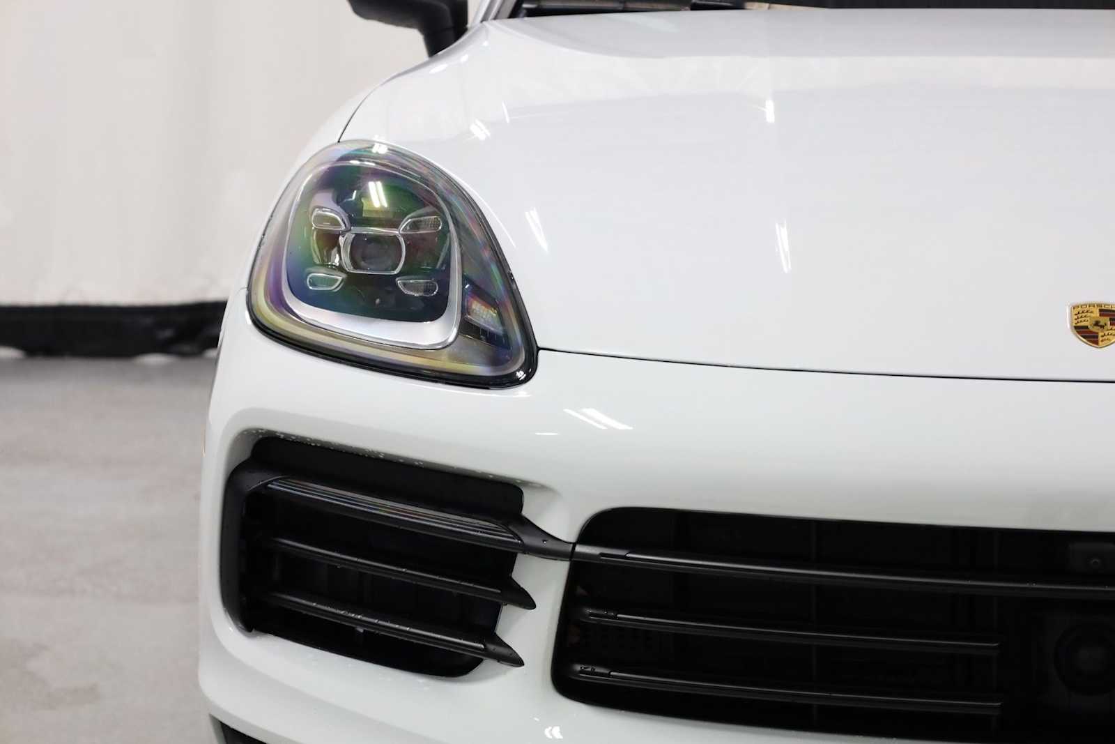 Thumbnail: 2023 Porsche Cayenne - 15