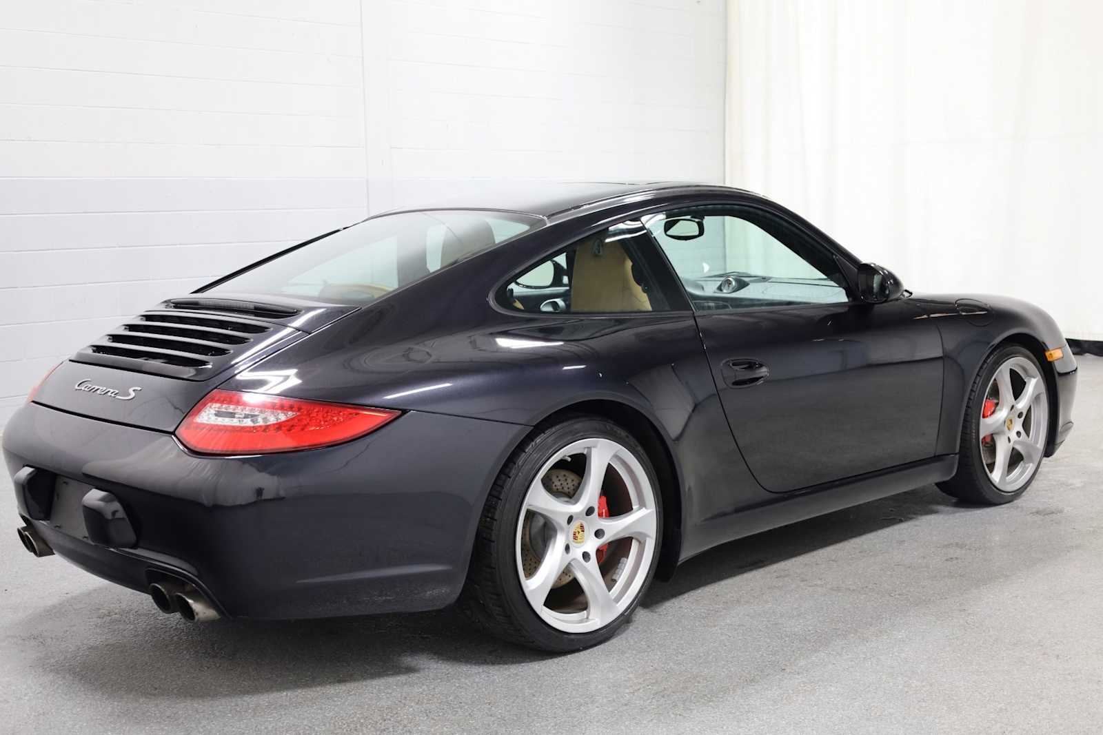 Thumbnail: 2009 Porsche 911 - 8