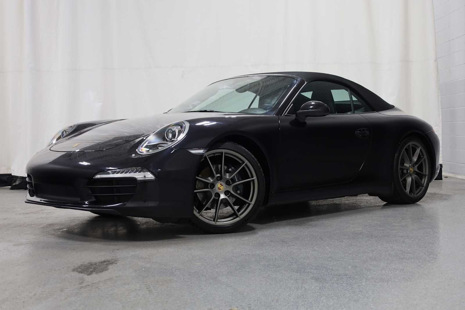 2013 Porsche 911 Carrera Hero Image