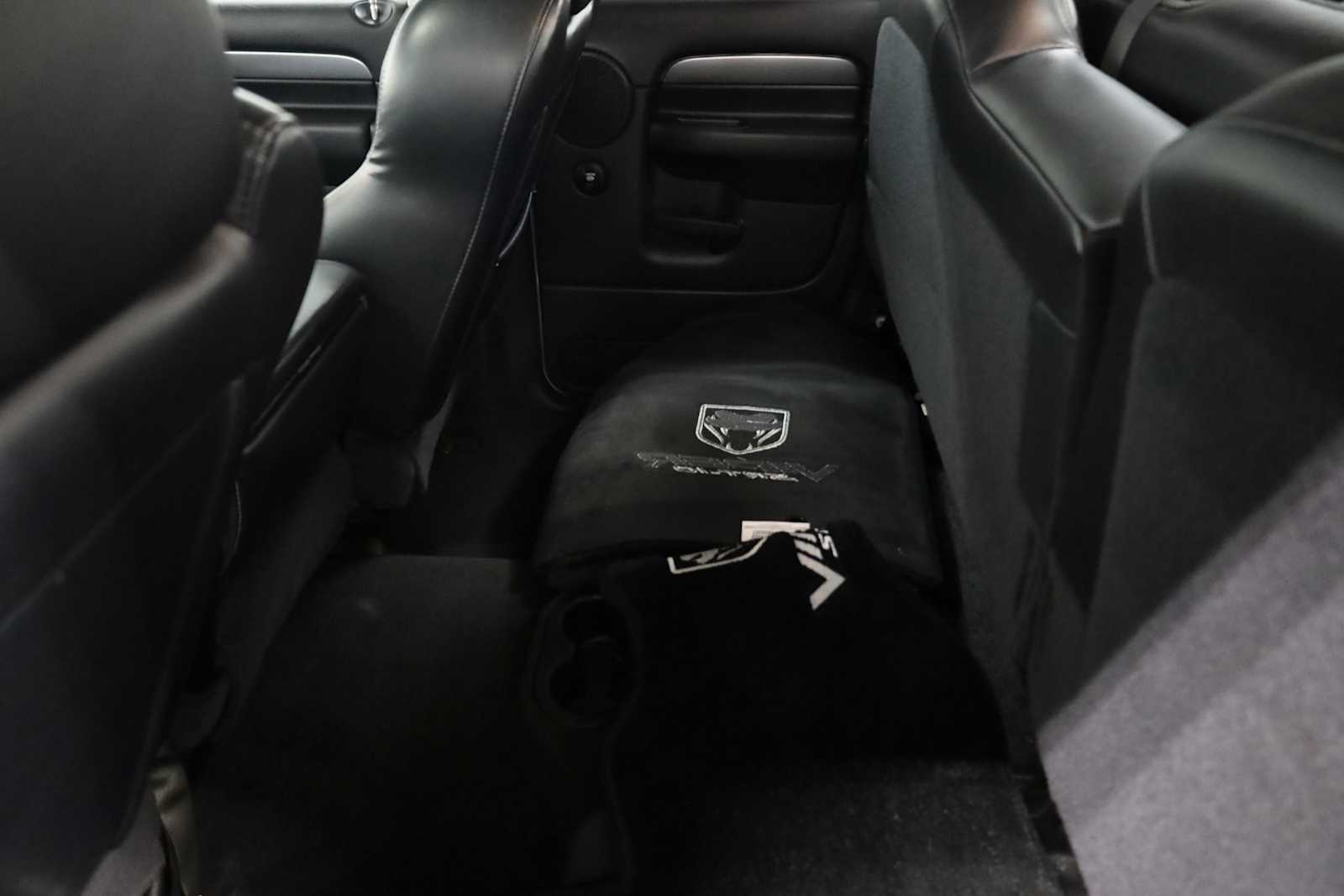 Thumbnail: 2005 Dodge Ram 1500 - 28