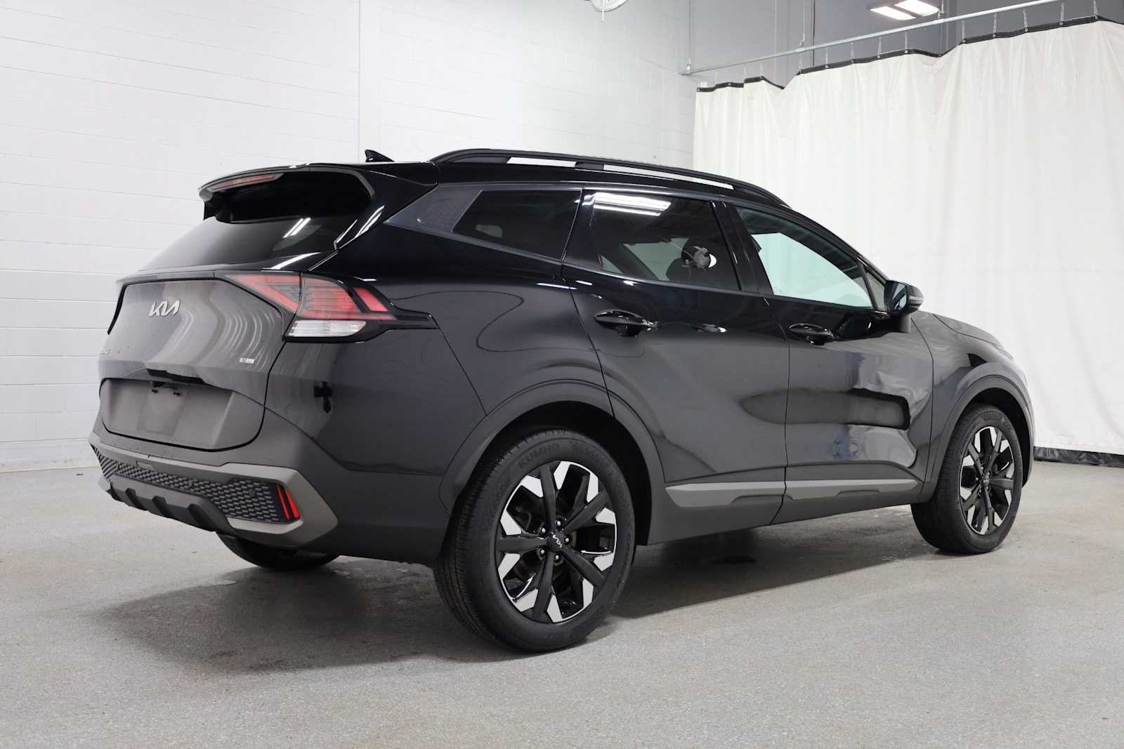 Thumbnail: 2023 Kia Sportage - 9