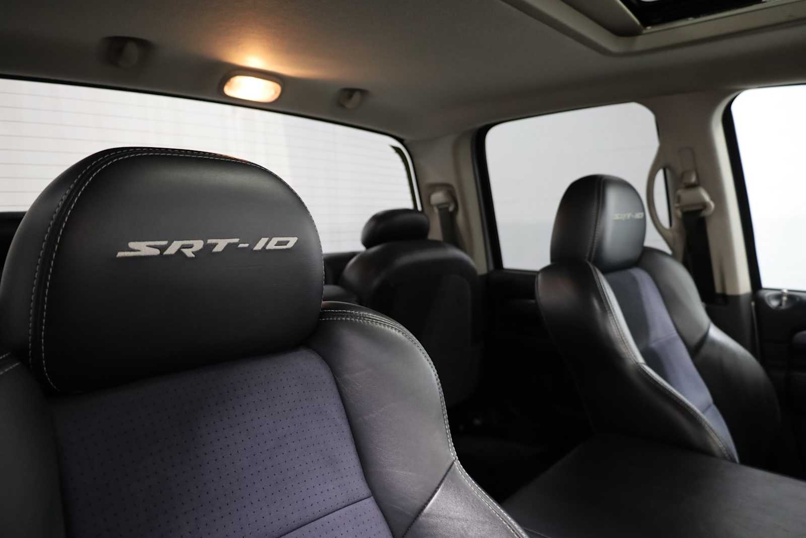 Thumbnail: 2005 Dodge Ram 1500 - 20
