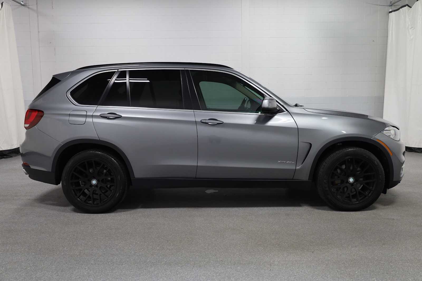 2016 BMW X5 xDrive40e 10
