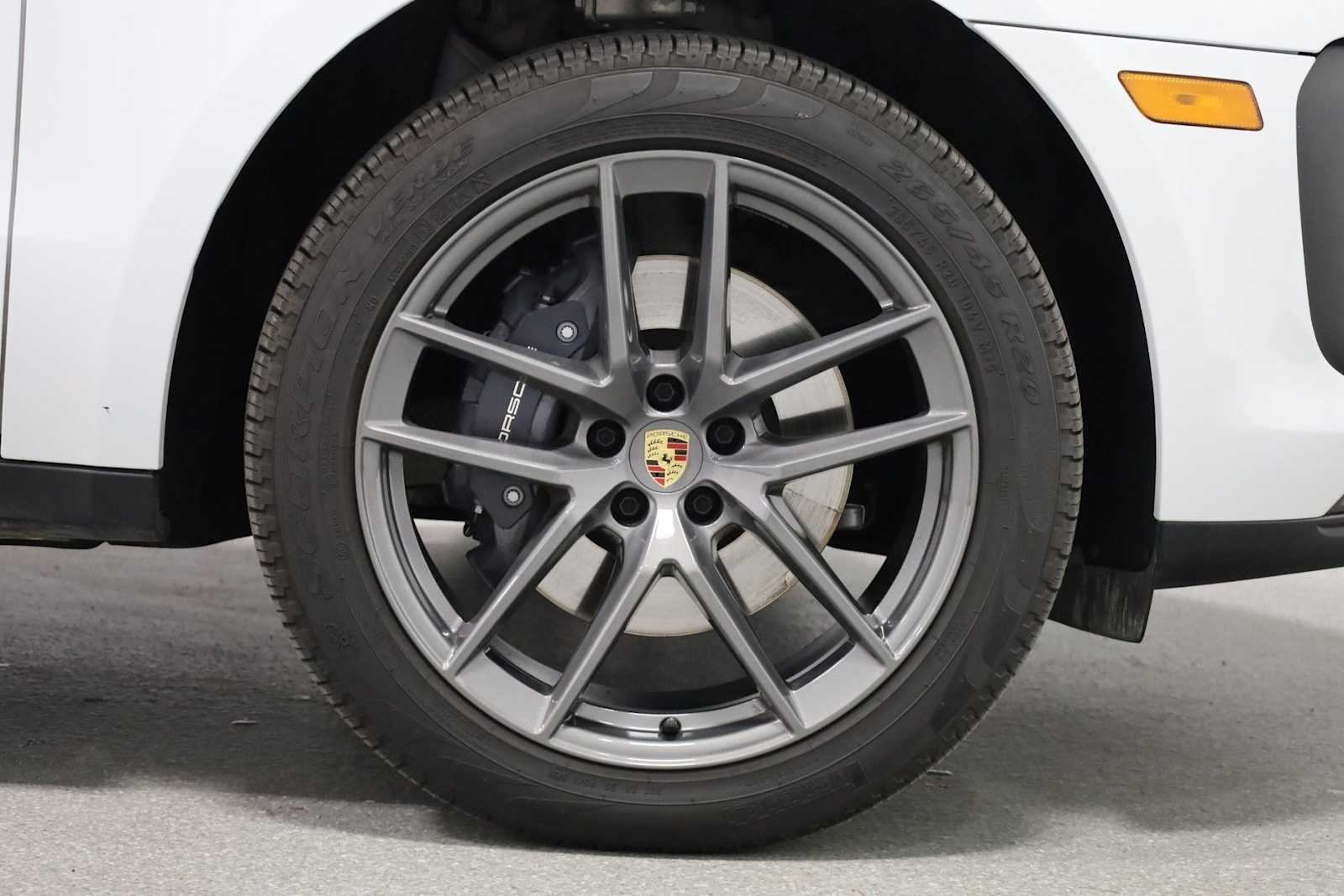 Thumbnail: 2025 Porsche Macan - 12