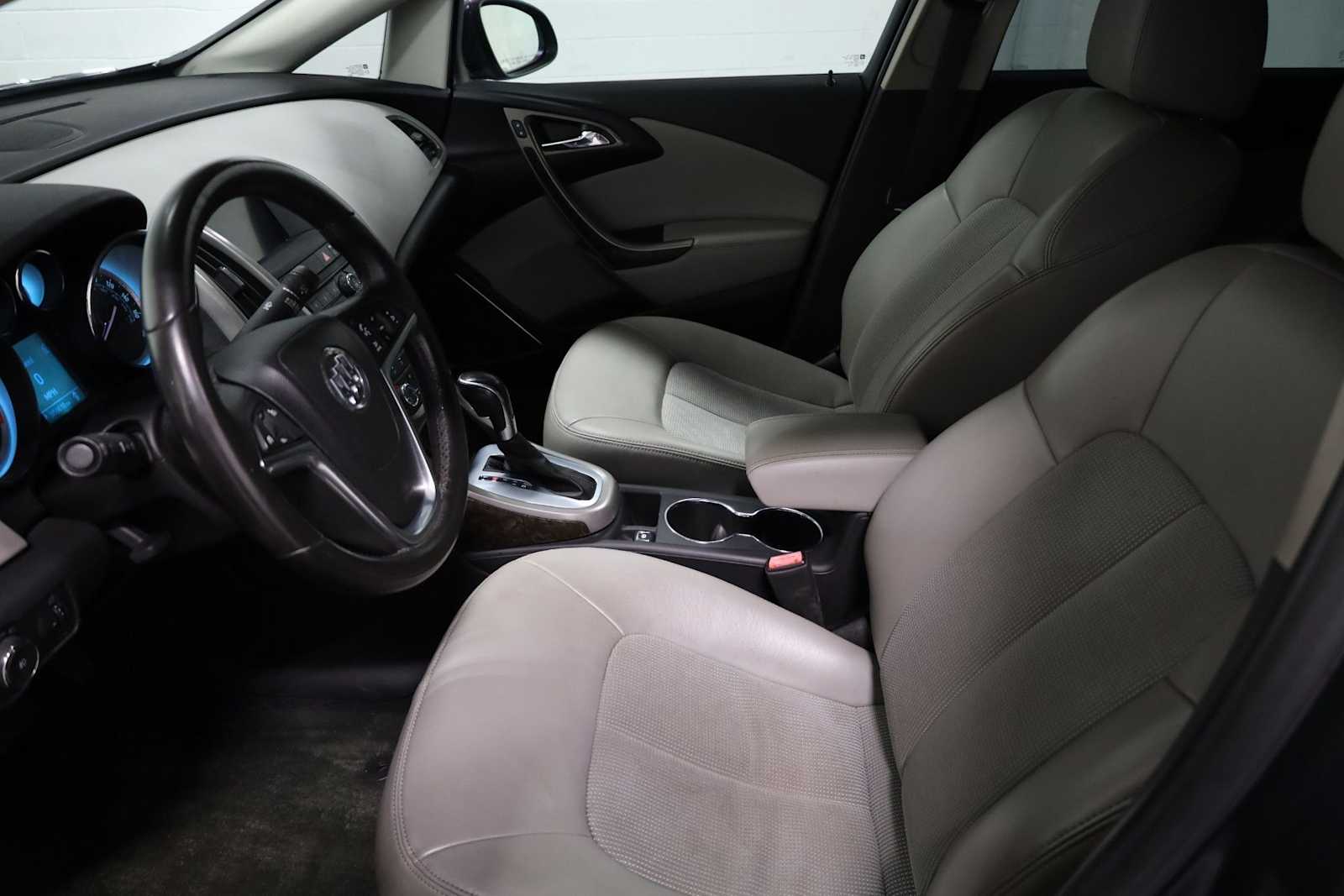 Thumbnail: 2013 Buick Verano - 5