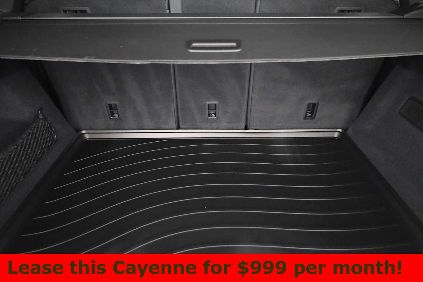 Thumbnail: 2024 Porsche Cayenne - 36