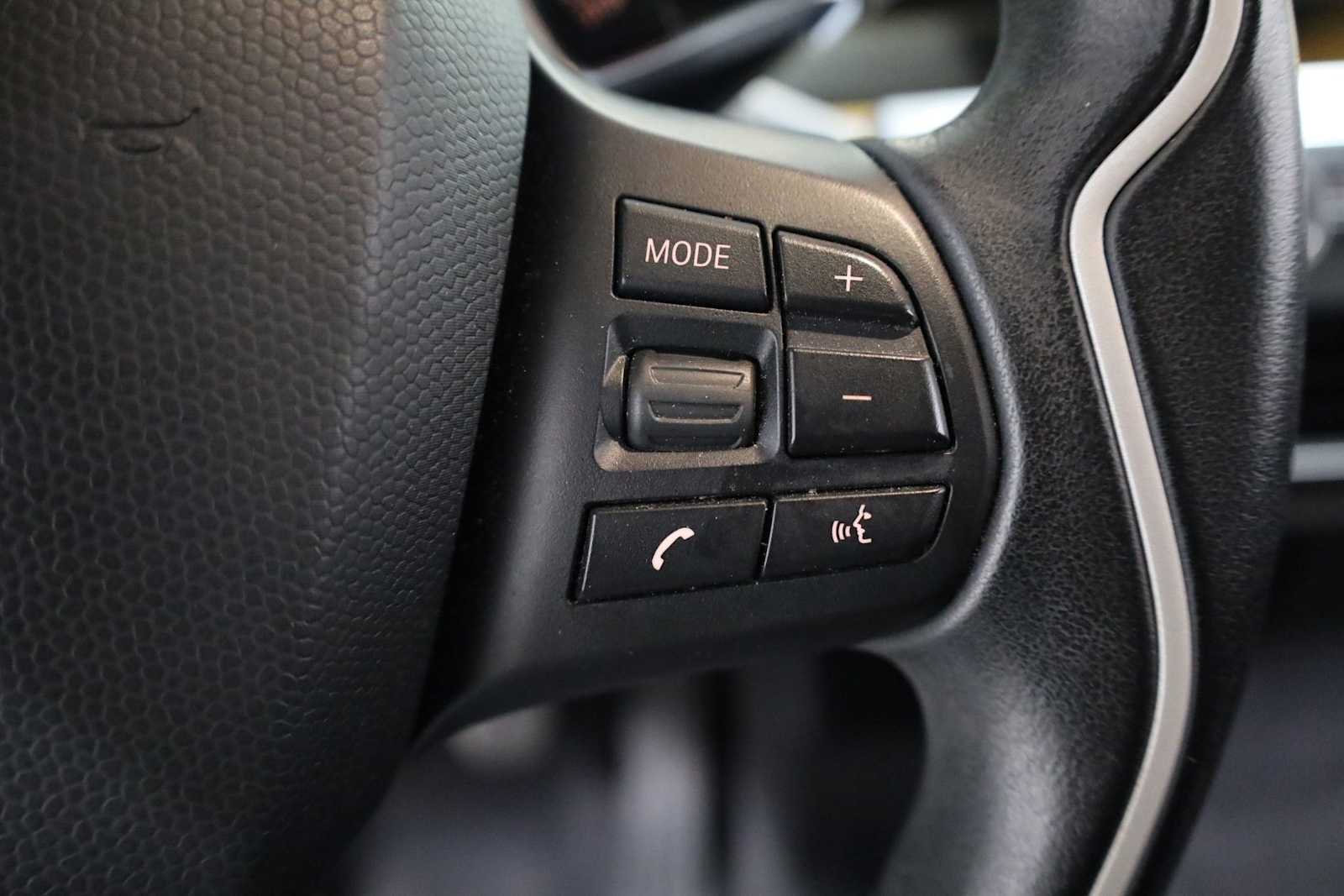 Thumbnail: 2016 BMW i3 - 24