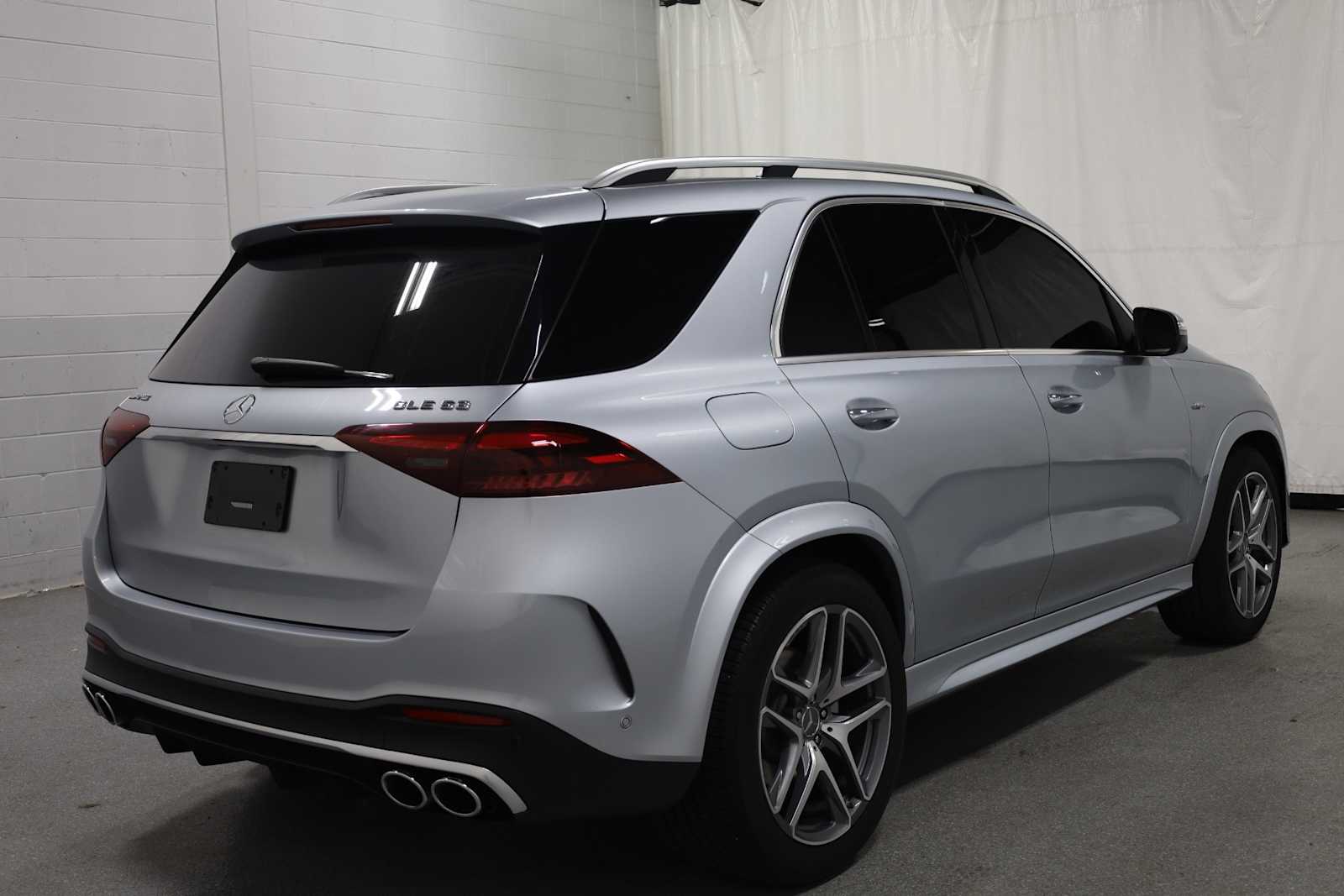 Thumbnail: 2025 Mercedes-Benz GLE - 9