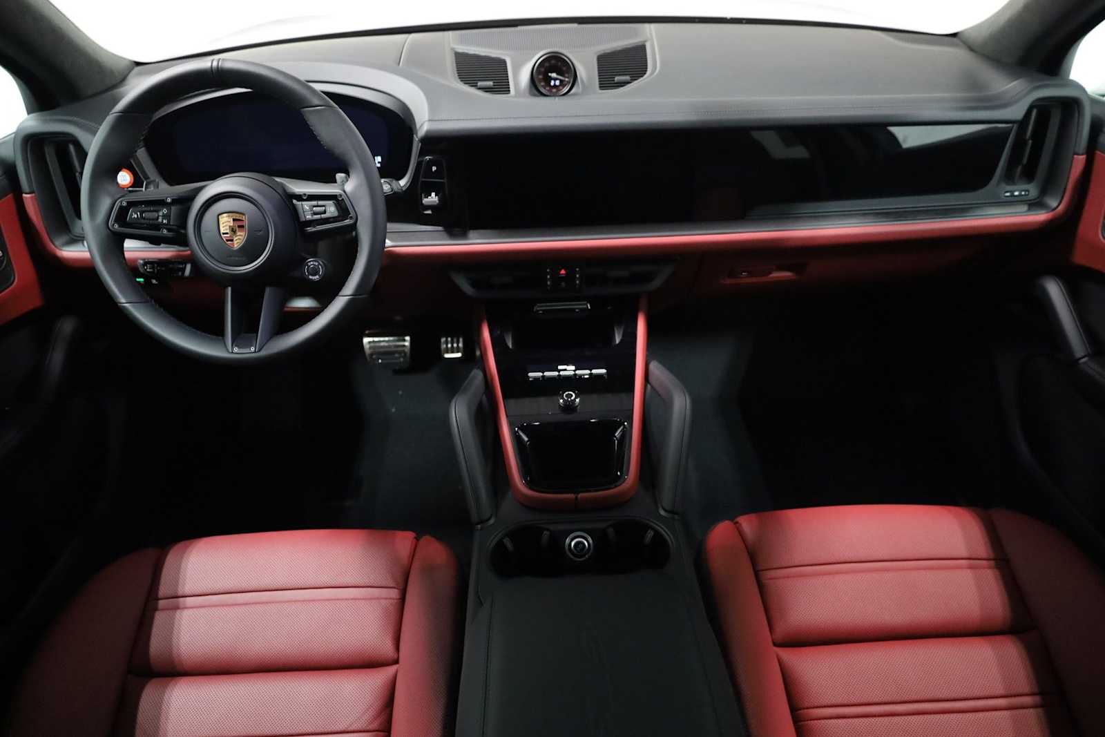 Thumbnail: 2026 Porsche Cayenne - 26