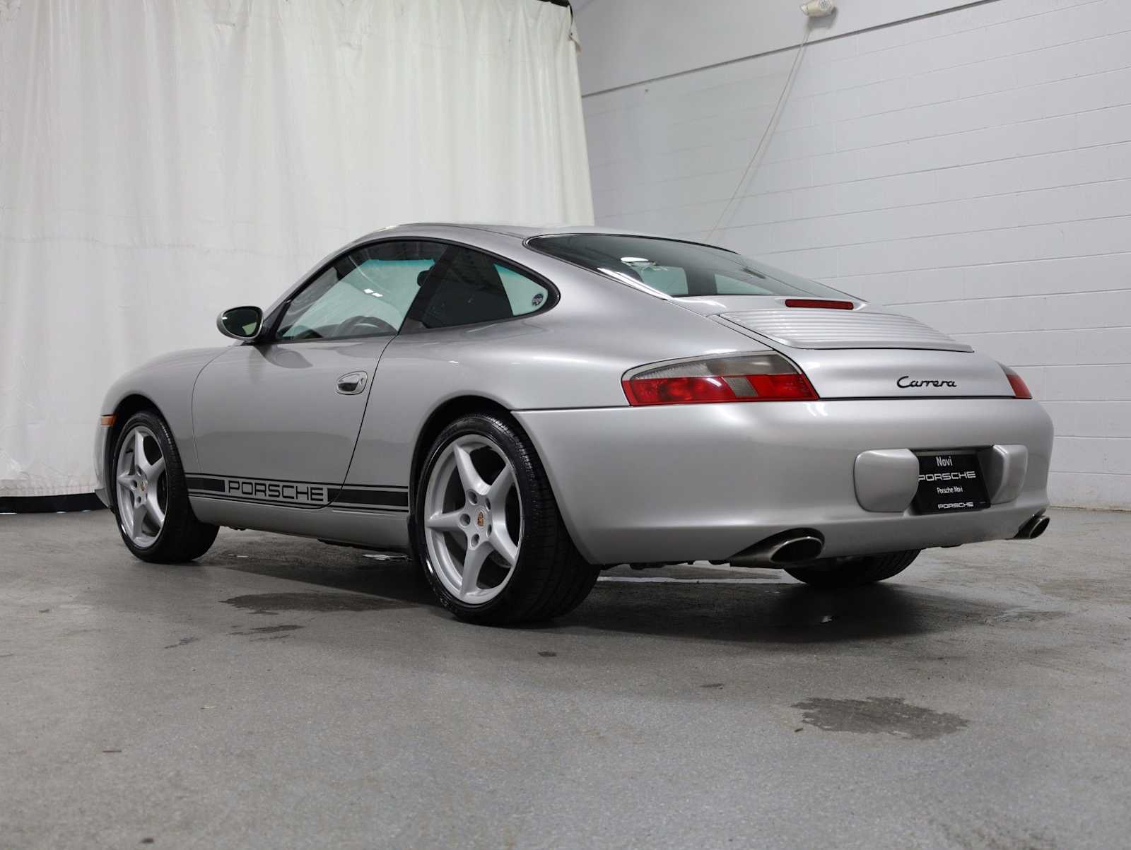 Thumbnail: 2003 Porsche 911 - 3