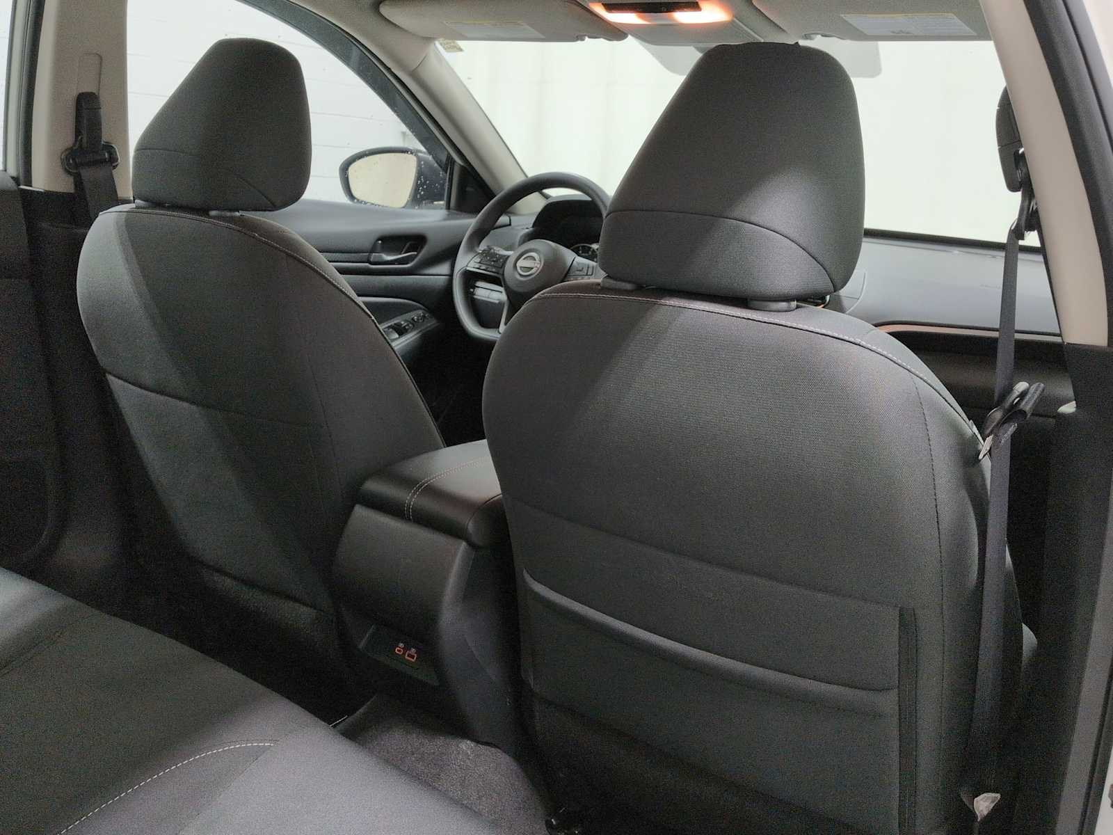 Thumbnail: 2024 Nissan Altima - 11