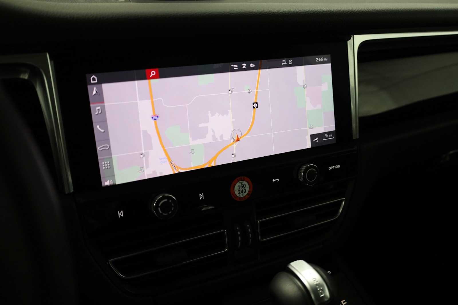 Thumbnail: 2025 Porsche Macan - 33