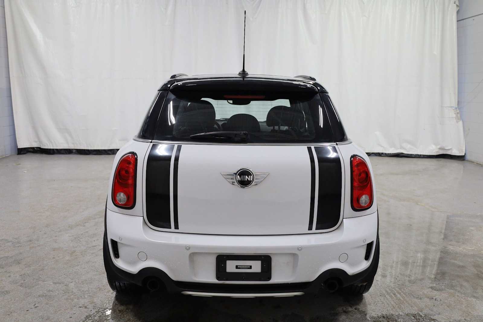 Thumbnail: 2016 MINI Cooper Countryman - 7